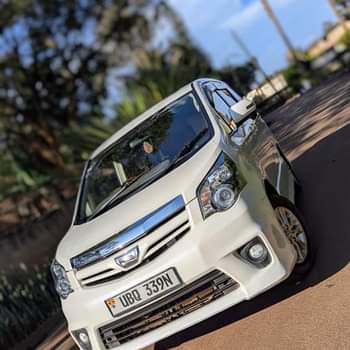 A picture of Toyota Noah