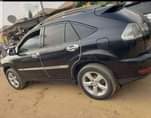 A picture of Lexus RX 330 05