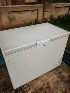classifieds/fridges