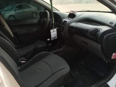 A picture of 206 manual drive AC cooling Smooth gear and sound Engine