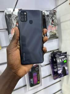 A picture of Infinix smart 6 32gb 2gb ram 220k WhatsApp or call