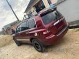 A picture of 2004 Toyota Highlander Super clean Buy and drive Price 3M