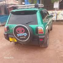 A picture of RAV 4