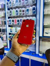 A picture of Iphone Xr