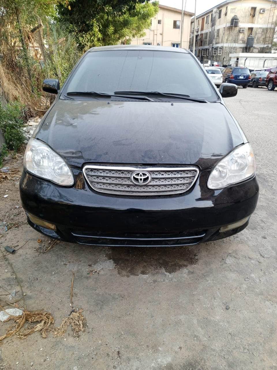 A picture of Toyota Corolla 2005