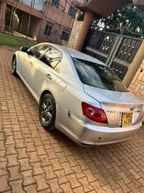 A picture of Toyota markx 14m