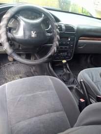 A picture of 2005 PEUGEOT 406