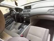 A picture of Honda Accord 2008 Silver Accident free first body 4 plugs