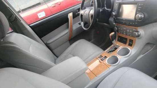 A picture of 2010 Toyota Higlander