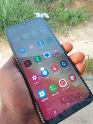 A picture of Samsung Galaxy a04e imenyooka mno gb32 ram3 net4g