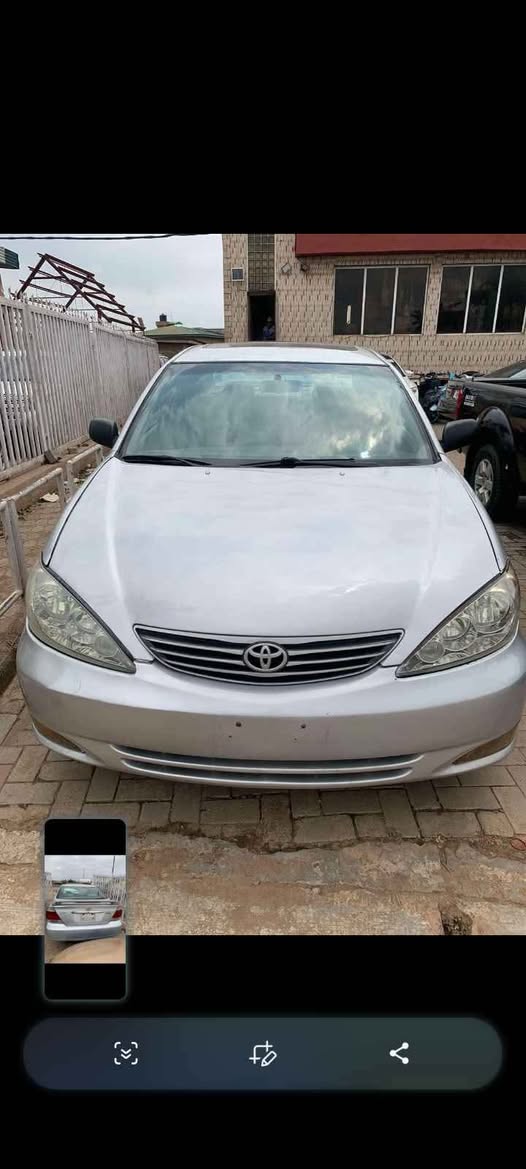 A picture of Toyota camry 2004