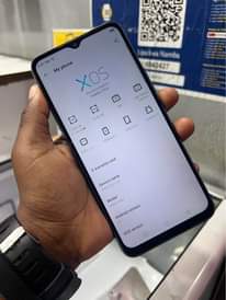 A picture of Infinix Hot 12i Storage 64gb Ram 3gb Bei 165k Call