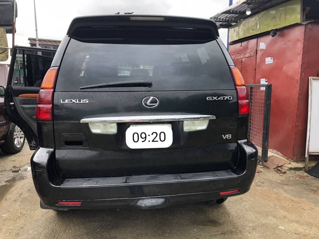 A picture of LEXUS GX470