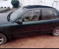 A picture of 1998 Toyota Camry