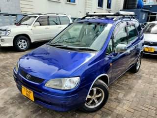A picture of Toyota spacio old model unawasha unaondoka Injin 4E Gia automatic