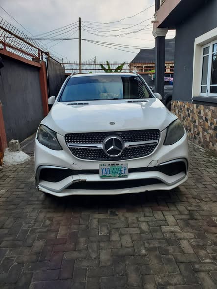 A picture of 2014 Mercedes Benz ml350 upgraded to gle