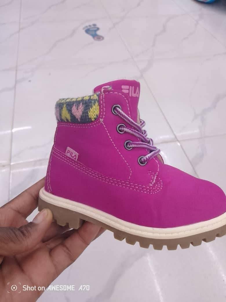 classifieds/shoes