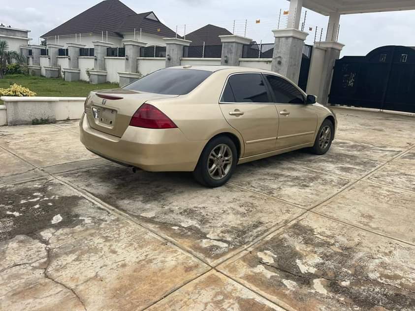 A picture of Honda Accord Discussion Continue 