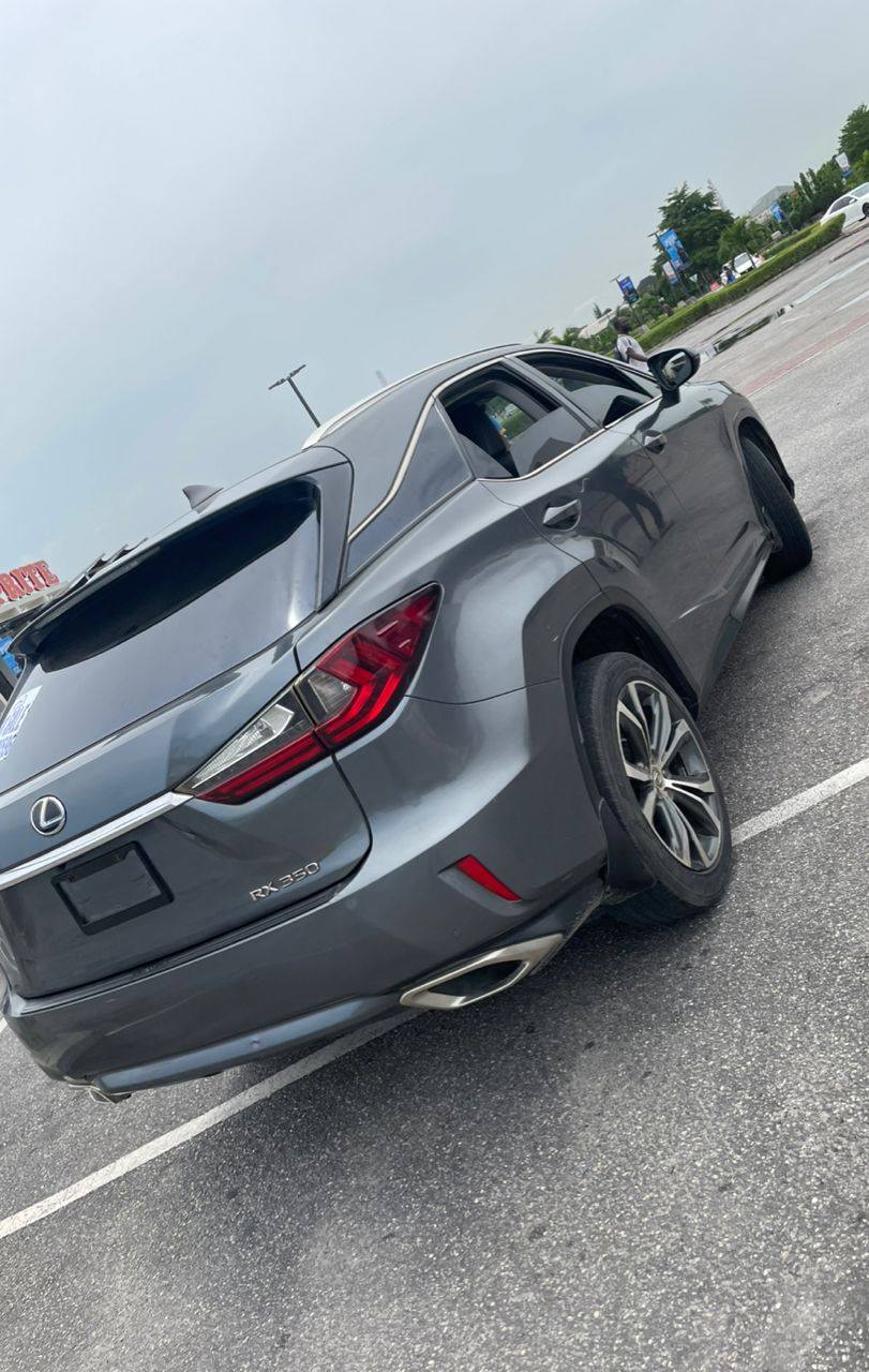 A picture of Lexus Rx350 2018 first body awoof