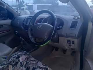 A picture of TOYOTA FORTUNER 1KD engine