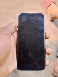 A picture of iPhone 7sim 32g