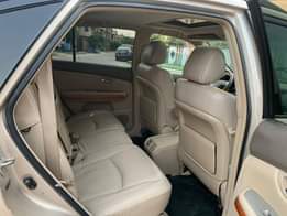 A picture of Few months Used 2007 08 Lexus RX350 Brand new tyres