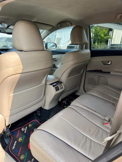 A picture of Reg Toyota Venza 2010 Model V6 Engine Flashed on first