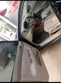A picture of Toyota Camry 2003 4 plugs Engine Engine and Gear ok