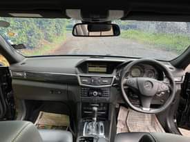A picture of Mercedes