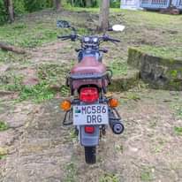 A picture of TV S 125 TZS 850 000 NIPIGIE 0696795992