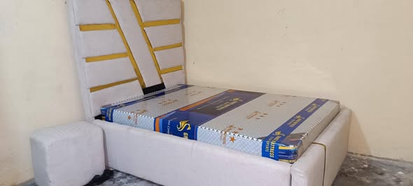 A picture of Bed