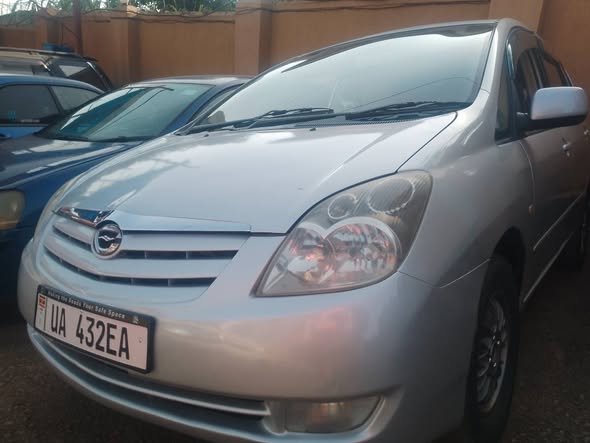 A picture of Toyota spacio