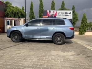 A picture of Clean used Highlander 2010 with owner Untermpered Engine and gear