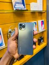 A picture of Vinus max 12
