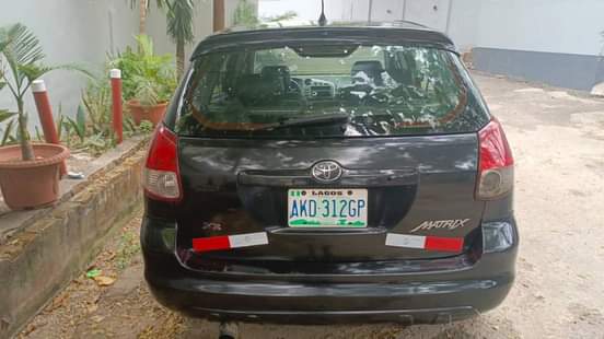 A picture of Toyota Matrix 2005 model Manual drive buy and drive AC
