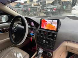 A picture of Glotech Autos No LOSE GUARD few month used 2010 BENZ