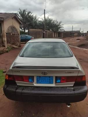 A picture of Toyota Camry envelope
