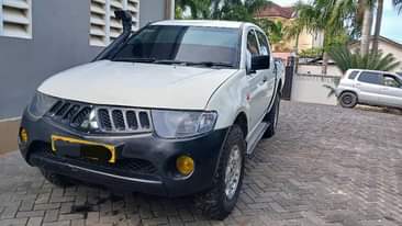 A picture of Inauzwaa Mitsubish Pickup Tsh 13 8M For sale Mitsubish Pick