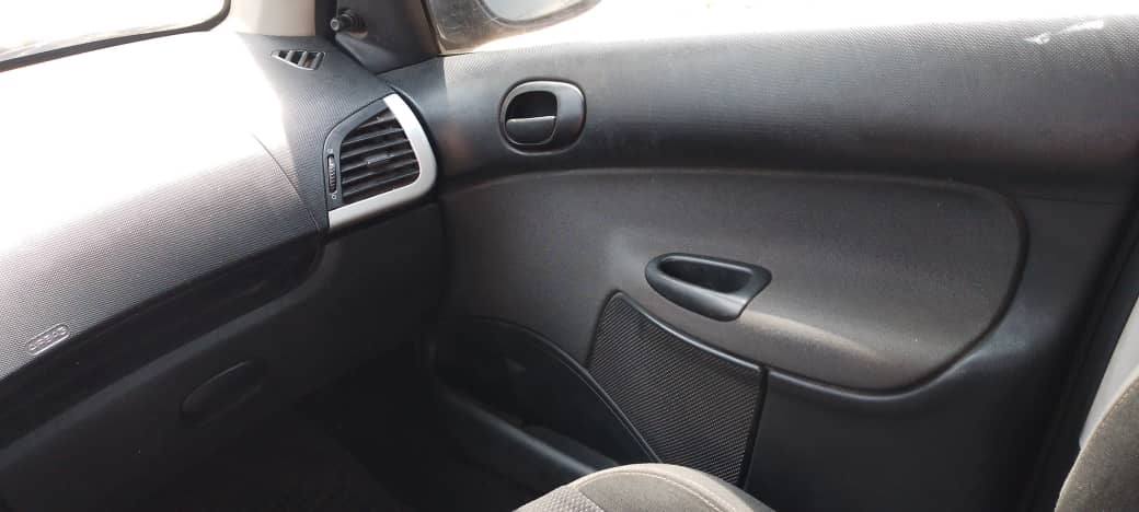 A picture of Distress alert Super sharp 206 manual drive new model with
