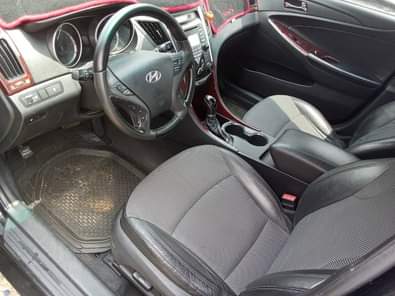 A picture of 2011 12 Hyundai Sonata First Body Everything Functions Perfectly Price