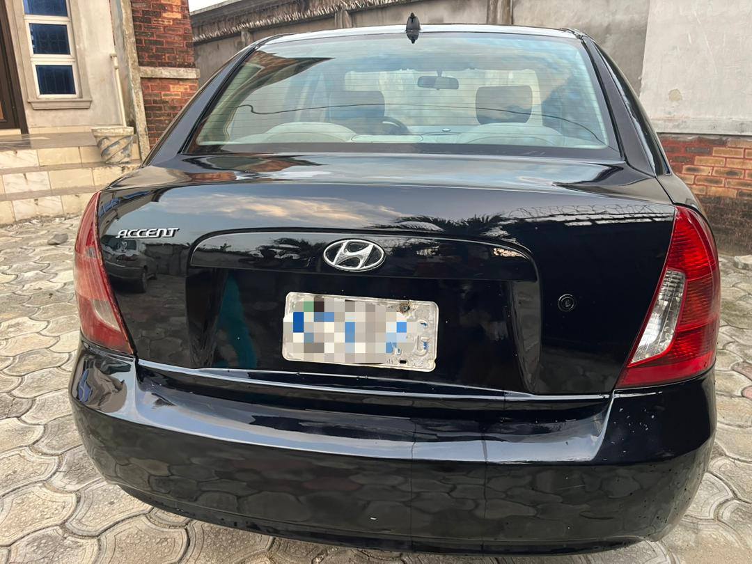 A picture of SHARP HYUNDAI ACCENT