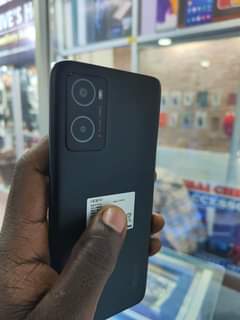 A picture of OPPO A76