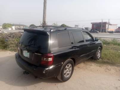 A picture of 2003 Toyota Highlander
