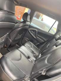 A picture of Clean Neatly Used Toyota RAV4 2009