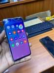 A picture of SAMSUNG GALAXY S10e
