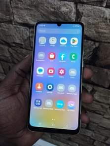 A picture of Samsung A05 64GB 4GB ram 280 000 Cal 0752491086