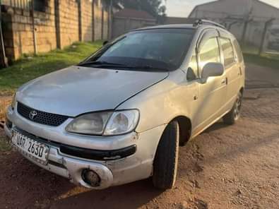 A picture of Spacio at 7.5m Vitz UAR at 7m Subaru Forester at