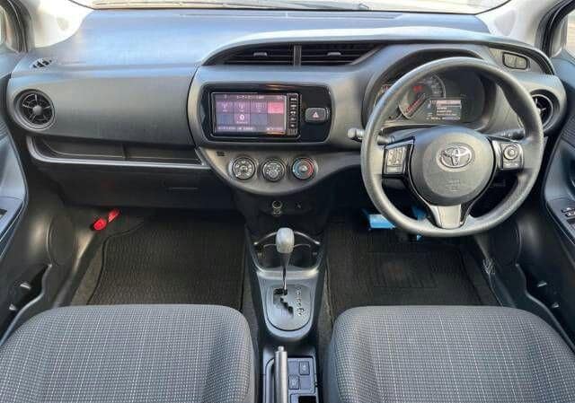 A picture of TOYOTA VITZ