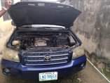 A picture of Toyota Highlander 2004