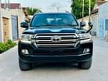 A picture of V8 v8 v8 0627544832